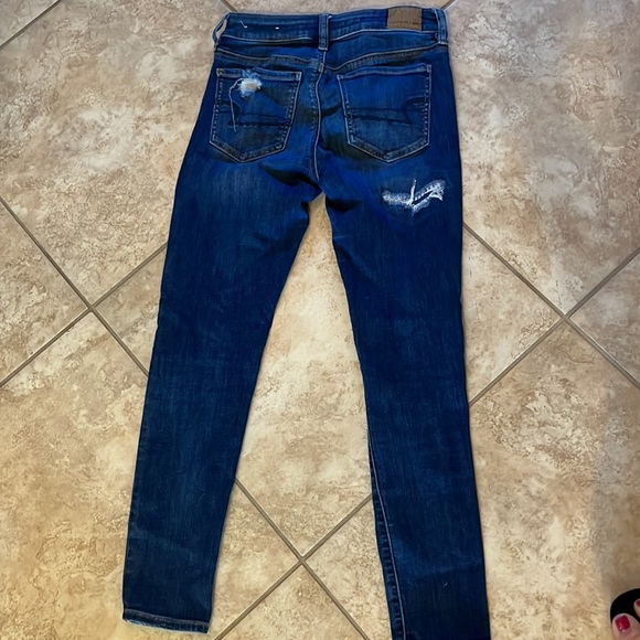 EUC American Eagle Distressed Jegging - Picture 4 of 5